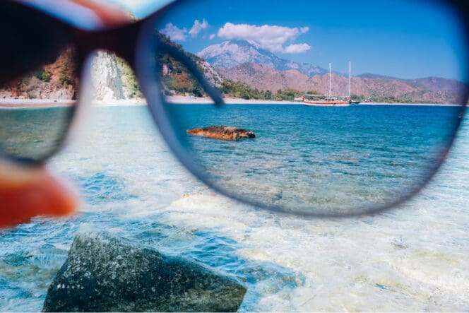 Polarized vs. Non-Polarized Sunglasses: The Difference 