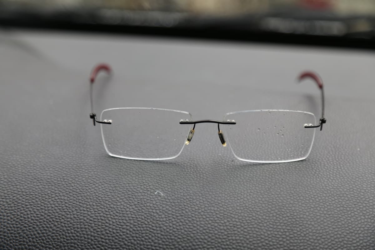Frameless Eyeglasses Why Consider Rimless Glasses